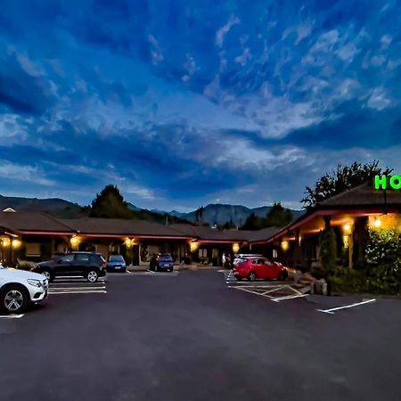 Hotel Rural "La Ruta De Cabrales" Mestas De Con Bagian luar foto