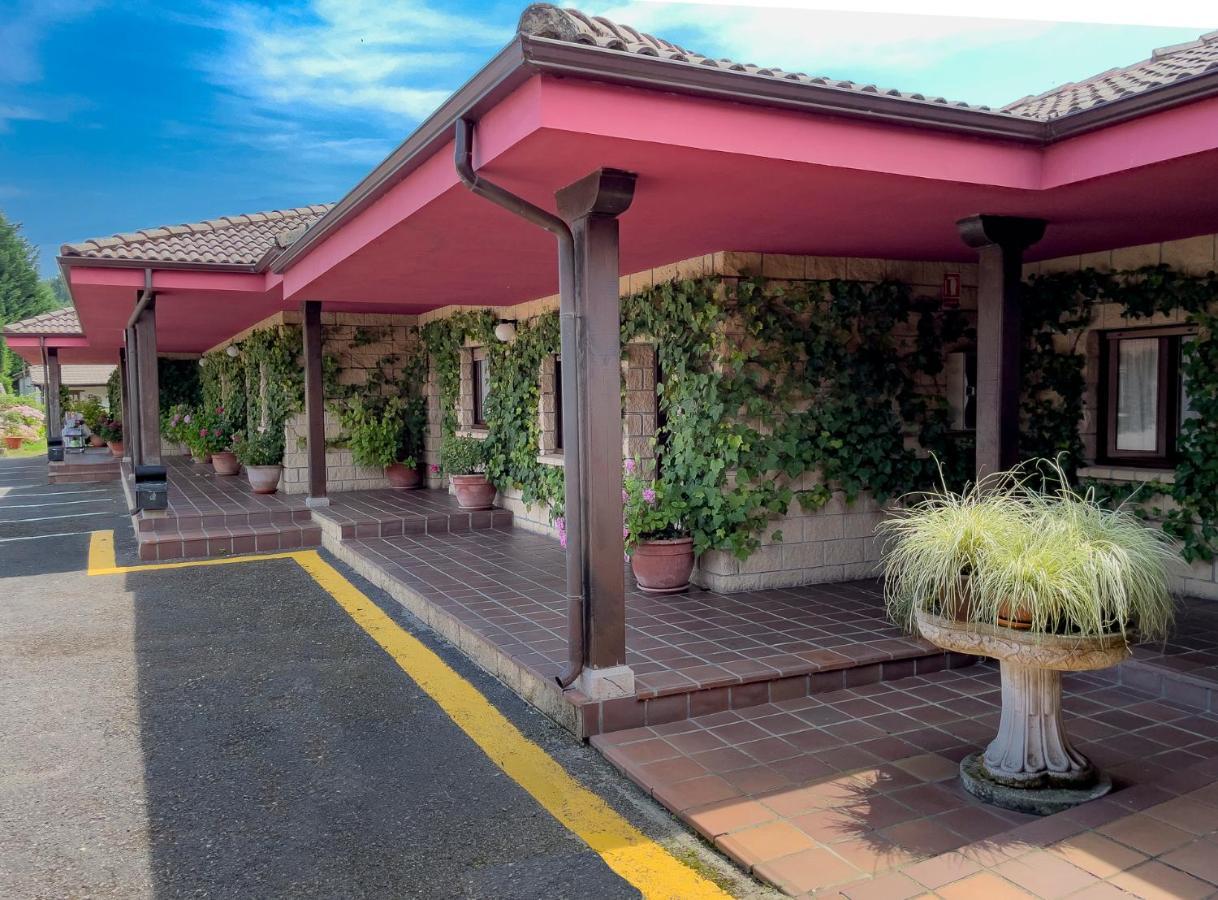 Hotel Rural "La Ruta De Cabrales" Mestas De Con Bagian luar foto