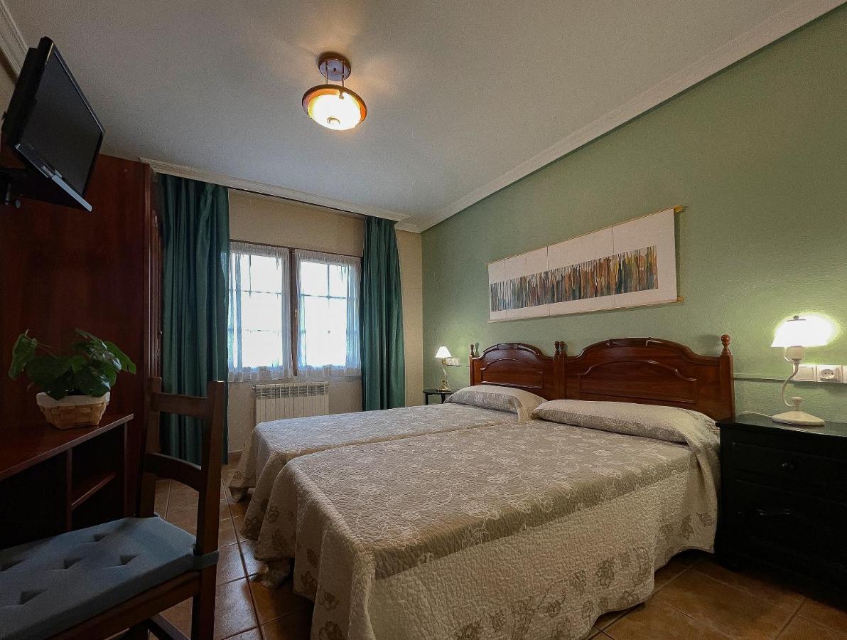 Hotel Rural "La Ruta De Cabrales" Mestas De Con Bagian luar foto