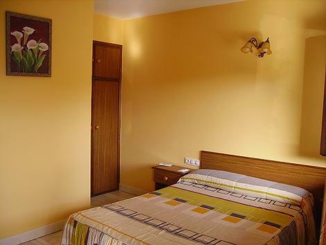 Hotel Rural "La Ruta De Cabrales" Mestas De Con Bagian luar foto